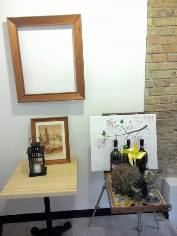 «Маруся» у винограді. Смачного Луцька!