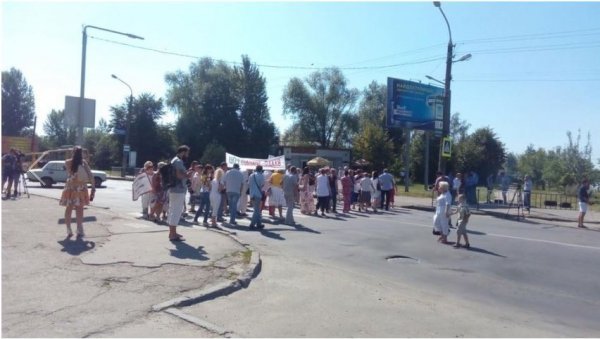 У Львові протестують працівники медустанови
