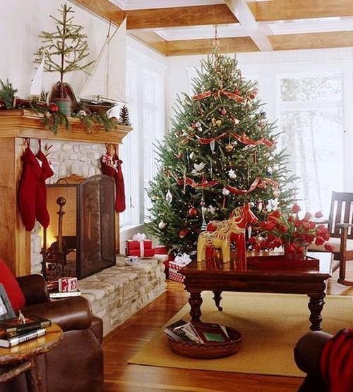 Поради, як прикрасити ялинку до новорічних свят. ФОТО