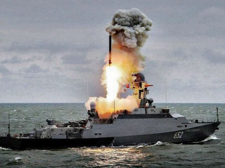 Росія вночі запустила по Україні 729 ракет різних типів і дронів