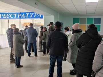 За день у пункти допомоги з отримання СOVID-сертифікатів звернулися майже 200 волинян