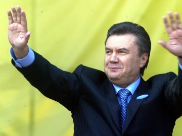 ЗМІ анонсують «пришестя» Януковича на Великдень