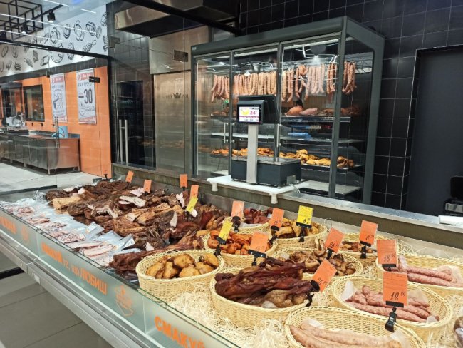 Натуральні спеції та вакуум: як коптять м’ясо у «Там Там Сімейні традиції». ФОТО*