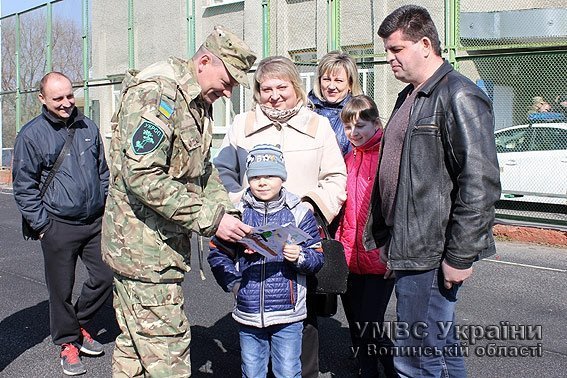 Волинські правоохоронці вирушили на Схід. ФОТО. ВІДЕО