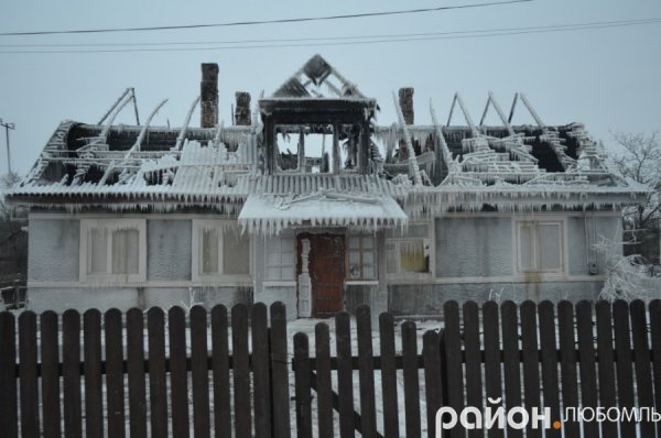 На Волині на Різдво згорів будинок, де мешкали дві сім'ї