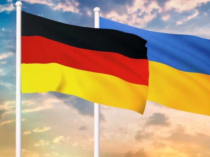 Українців призовного віку хочуть повертати з Німеччини: у Берліні назвали механізм