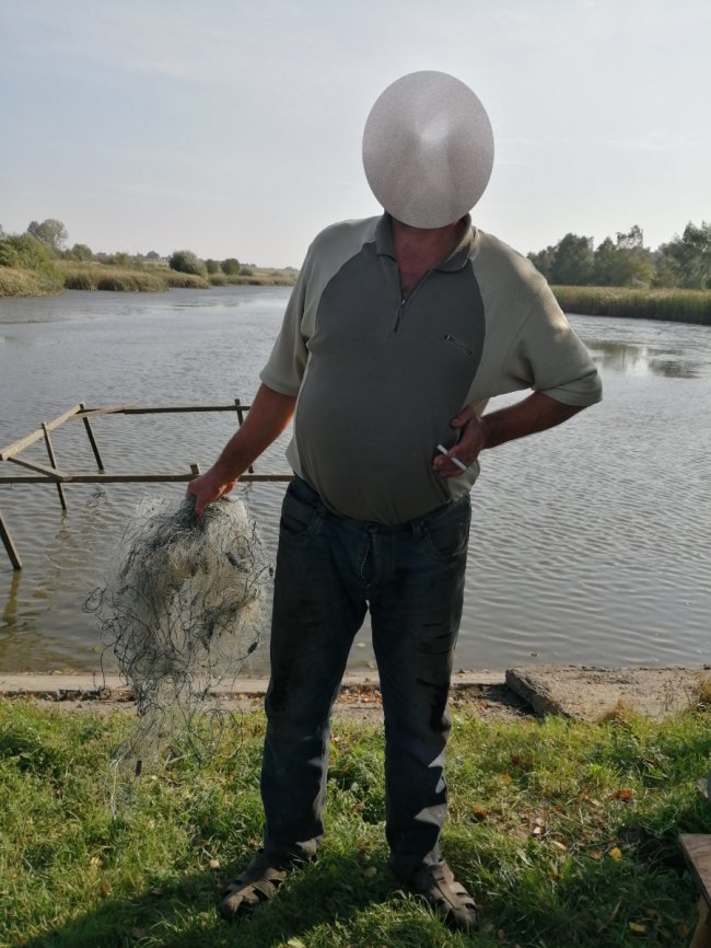 Покарають чоловіка, який у Сапалаївці ловив рибу сіткою 