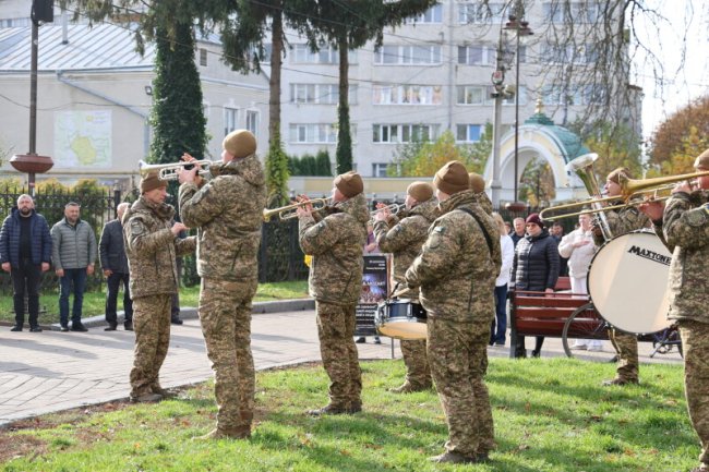 Луцьк попрощався з Героєм Вадимом Смірновим