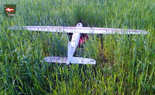 Воїни волинської бригади похизувалися збитим російським безпілотником. ФОТО