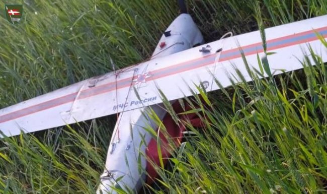 Воїни волинської бригади похизувалися збитим російським безпілотником. ФОТО