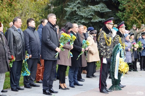 У Луцьку вшанували загиблих солдатів. ФОТО