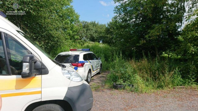 У Луцьку врятували самогубця, який хотів повіситись. ФОТО. ВІДЕО 