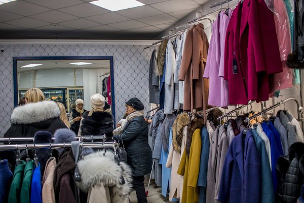 У ТЦ «Ювант»  –  чесні знижки  до 70%*