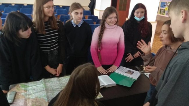 Картографія, плавання на байдарках: на Волині півтори тисячі дітей навчаються туризму