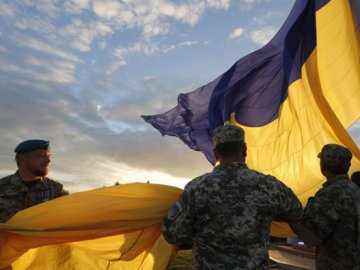 Окупанти здаються, білоруси тікають, а закохані волиняни одружуються: добрі новини від ВолиньPost  за 5 березня