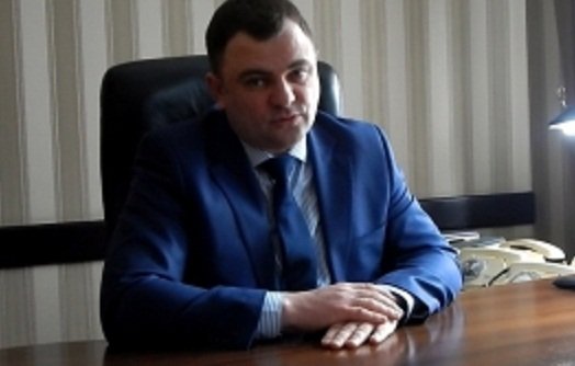 ТАРАС ЦЮЦЮРА: ЗАРПЛАТА ВИЩА, НІЖ У НАЧАЛЬНИКА