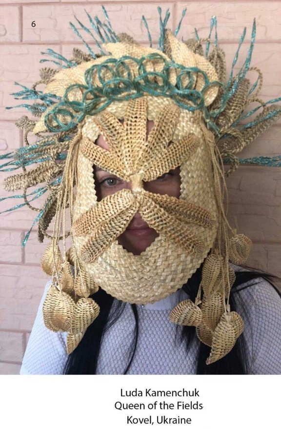 Майстриня з Волині виборола бронзу на фестивалі Солом'яної маски у США. ФОТО