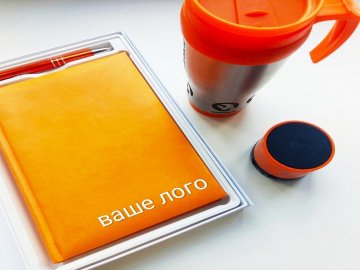 Сувеніри на Новий рік для колег та партнерів*