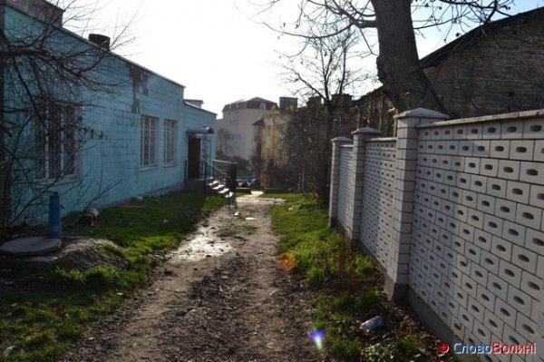 «За стінами» луцької вулиці Лесі Українки. ФОТО