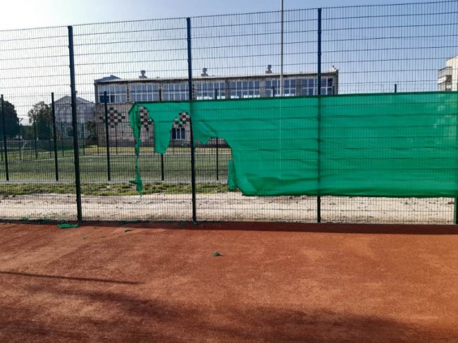 На Волині підпалили новозбудований тенісний корт. ФОТО