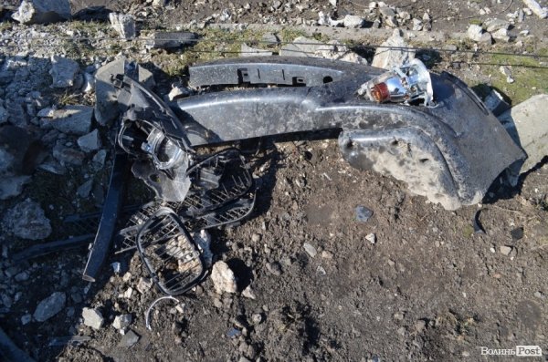 Аварія у Луцьку: легковик протаранив опору ліній електропередач. ФОТО. ВІДЕО