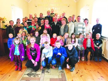 Волиняни створили будинок сімейного типу і стали батьками більше як для 30 дітей