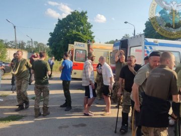 По 100 тисяч: в Україні відновили виплати звільненим з російського полону українцям і тим, хто ще перебуває в неволі