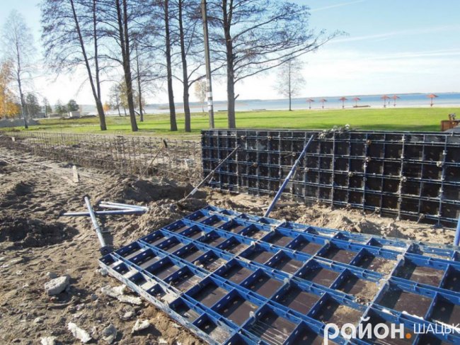 Показали, як розширюють набережну у Світязі. ФОТО