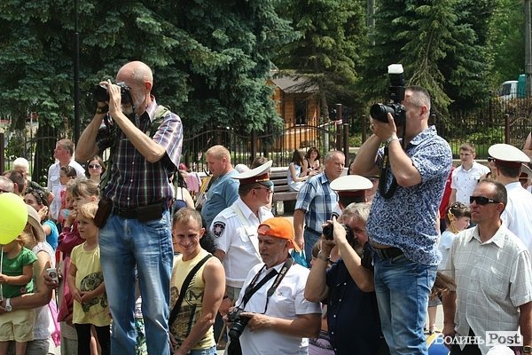 Парад наречених у Луцьку. ФОТО