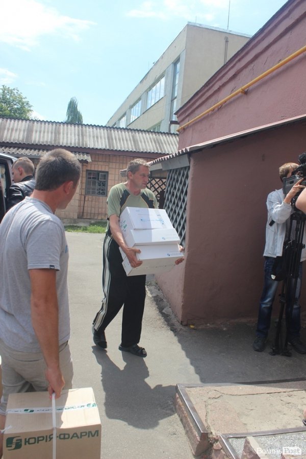 Пораненим під Волновахою передали медикаментів на 10 тисяч гривень 