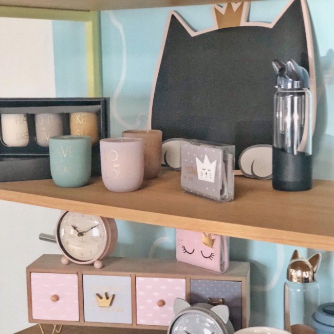 Подарунки і не тільки можна знайти у РЦ «Промінь»*