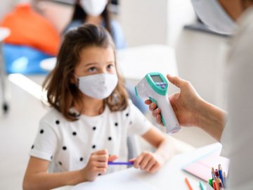 У деяких луцьких школах учням не міряють температуру