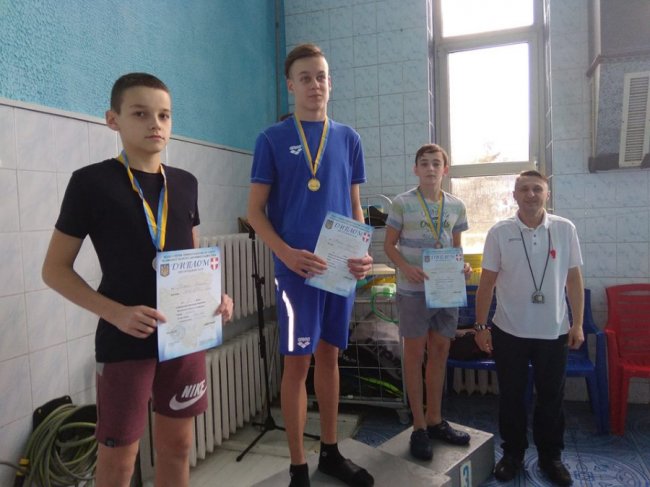 У Луцьку визначили кращих юних плавців області. ФОТО