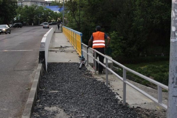У Луцьку завершується реконструкція мосту. ФОТО
