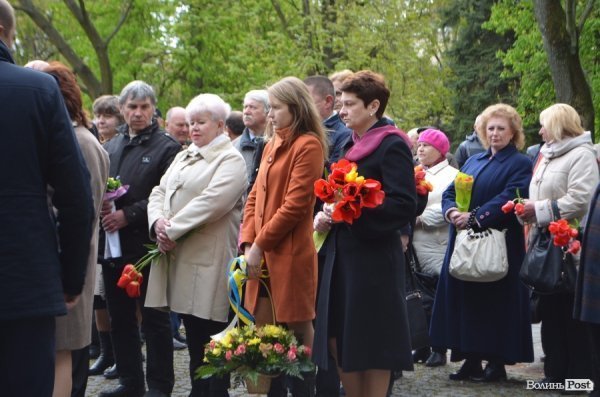 30-та річниця Чорнобильської катастрофи: лучани вшанували пам'ять загиблих. ФОТО