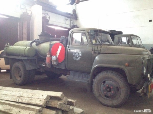 Взимку боротися з негодою на волинських дорогах буде майже 300 одиниць техніки. ФОТО