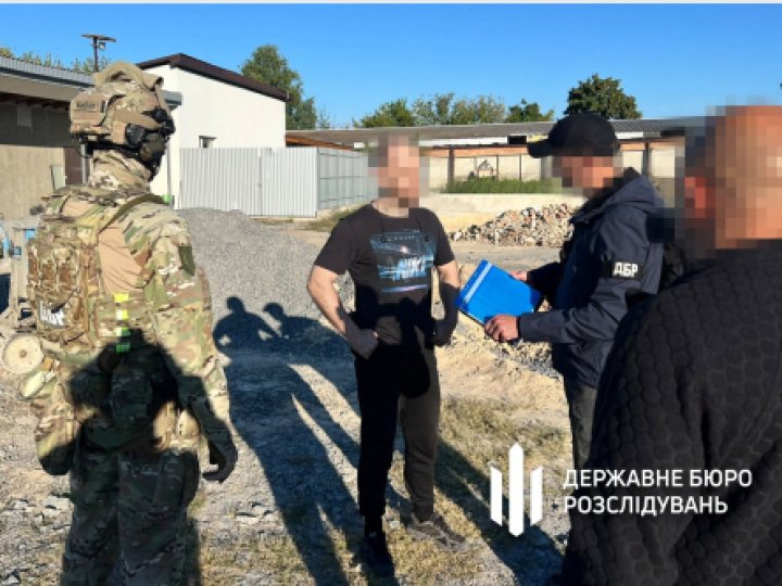 ДБР проводить масштабні перевірки у військових частинах