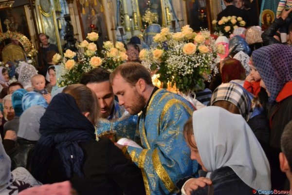 Як у Луцьку святкують Покрову. ФОТО