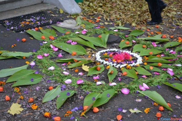 Як у Луцьку святкують Покрову. ФОТО
