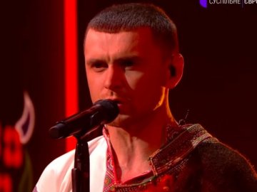 Волинянин з Kalush Orchestra розповів про рідних, які отримали поранення на фронті