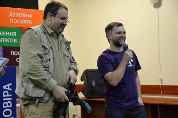 У Луцьку показали фільм про цінності, що допомагають зміцнити сім'ю.ФОТО