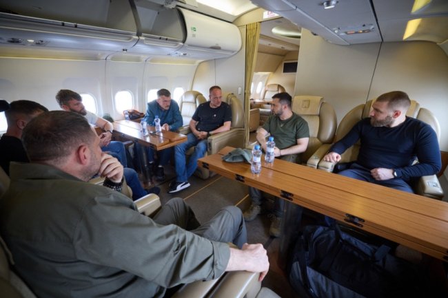 Україна повернула п’ятьох командирів «Азову» за результатами переговорів із Туреччиною