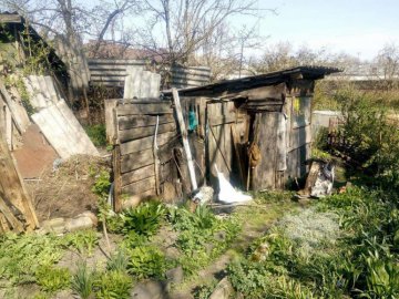 В історичній частині Луцька знесуть 4 сараї