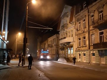 Причиною міг бути самогонний апарат: подробиці смертельної пожежі в центрі Луцька. ФОТО
