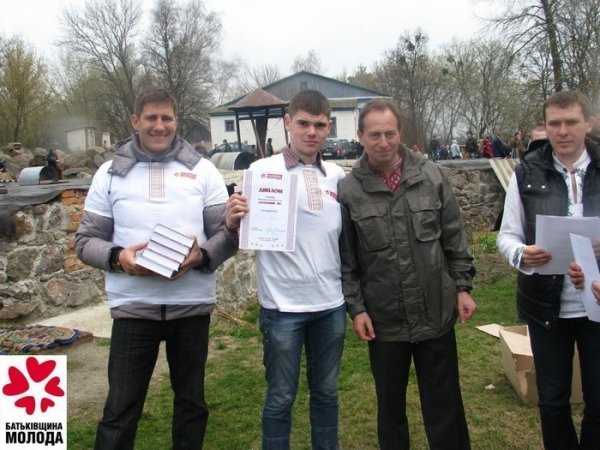 Волиняни вшанували патріотів у Холодному Яру