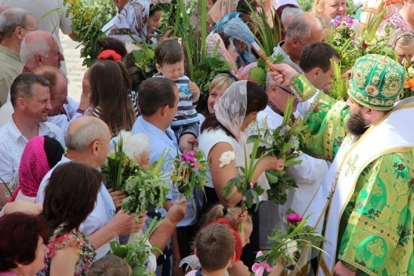 У Луцьку відсвяткували Трійцю. ФОТО