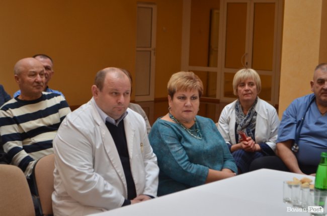 «Не ноу-хау, а реальність»: на даху волинської лікарні встановили сонячну електростанцію. ФОТО