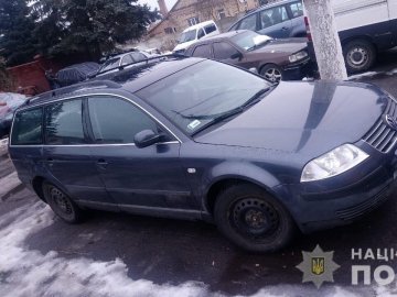 На Волині виявили 2 автівки  з «перебитими» номерами. ФОТО