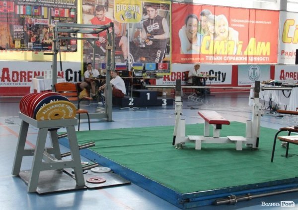 Луцьк відвідає 350 богатирів з різних країн