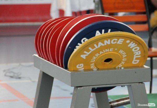 Луцьк відвідає 350 богатирів з різних країн